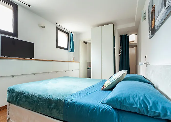 Duplex luminoso in zona residenziale